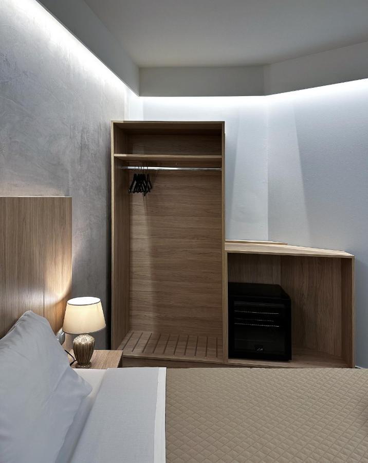 Rodosrooms Rhodes City Esterno foto